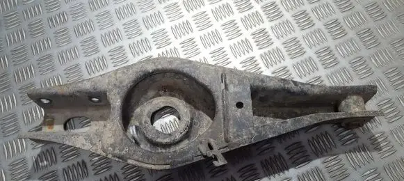 Rear upper control arm/wishbone