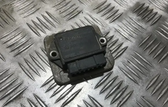 Volkswagen PASSAT B3 Ignition amplifier control unit 191905351b 339373