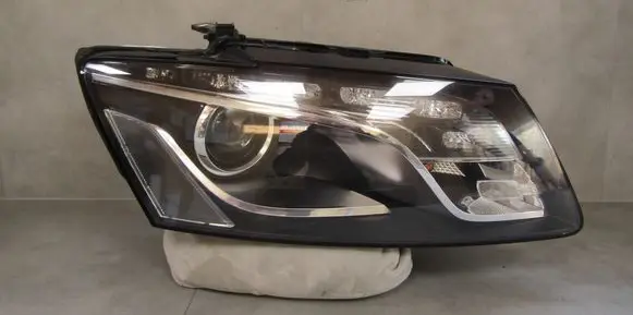 Audi Q5 SQ5 Headlight/headlamp 