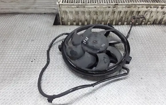 Audi A8 S8 D2 4D Electric radiator cooling fan