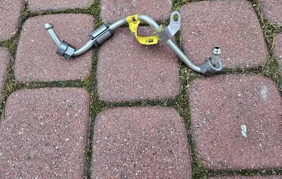 Opel Adam Fuel return line/hose 55577428