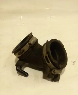 Mazda 3 I Air intake hose/pipe 014081-1611