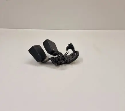 Audi A6 S6 C8 4K Front seatbelt buckle 4K8857739AD