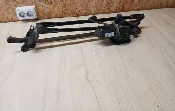 Hyundai H-1, Starex, Satellite Front wiper linkage and motor 035418240 981104H000