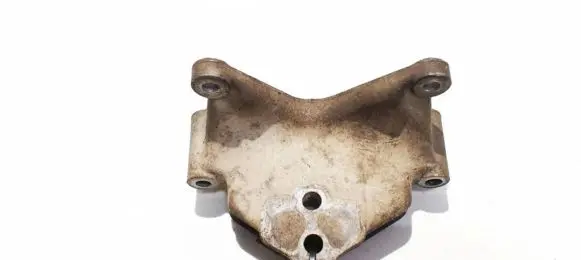 Audi Q7 4L Engine mounting bracket 7l6399649d