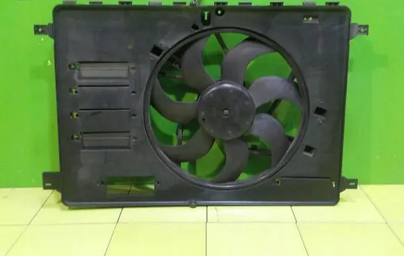 Land Rover Freelander 2 - LR2 Fan set 6G918C607FE