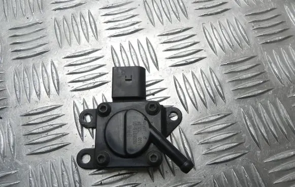 BMW 4 F32 F33 Turbo solenoid valve 780801301 X3622