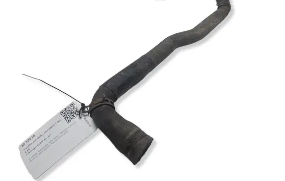 Volkswagen Golf III Engine coolant pipe/hose 037121619A