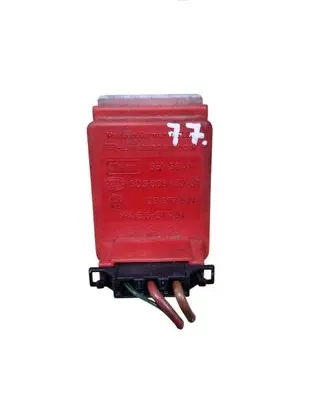 Audi A6 S6 C5 4B Heater blower motor/fan resistor 1J0907521