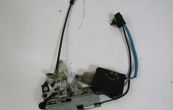 Jaguar XJ X308 Rear door lock GNA2550AF