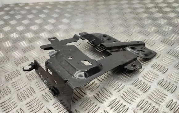 Battery tray