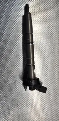 Audi A4 S4 B8 8K Fuel injector 059130277BE