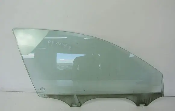 Volkswagen PASSAT B5 Front door window glass four-door 