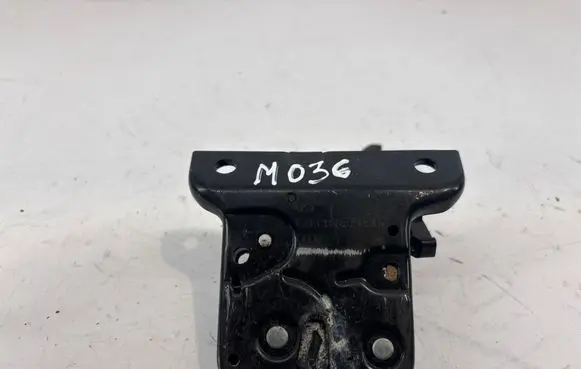 Audi A3 S3 8P Tailgate/trunk/boot lock/catch/latch 8P3827469A