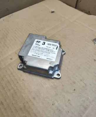 Hyundai Elantra Airbag control unit/module 12232989 959102D720 23040217