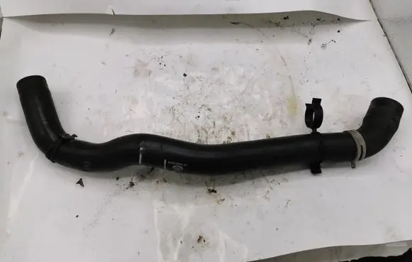 Land Rover Range Rover Sport L320 Engine coolant pipe/hose AH228584AC S9JBA