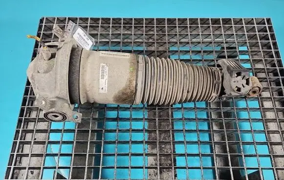 Porsche Cayenne (9PA) Rear shock absorber/damper 7L5512022G IMPRK1581328