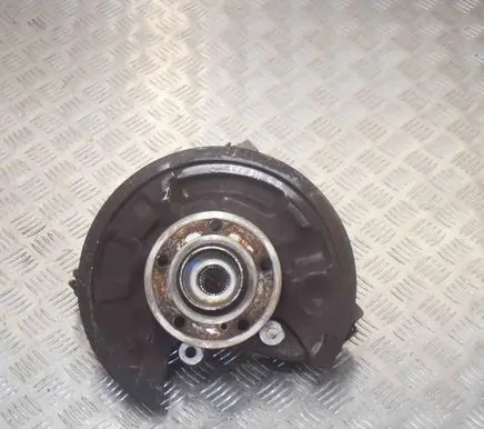 Mercedes-Benz CLA C117 X117 W117 Rear wheel hub A2469059402 A2460106