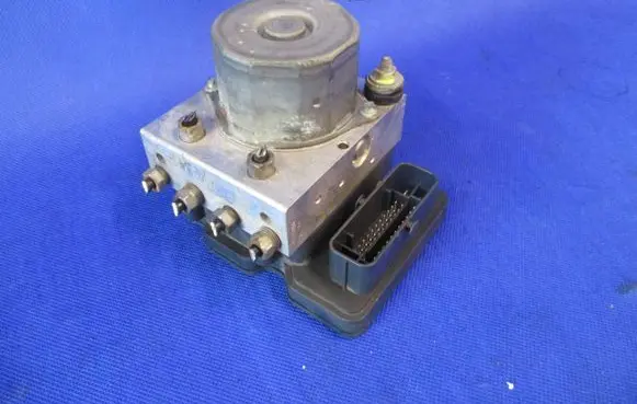Opel Adam ABS Pump 13436725 269599 1803184277
