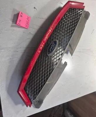 Ford Mondeo Mk III Front bumper upper radiator grill 1S7X8A100AC A88Y1S7X8A100AC