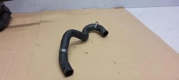 Nissan X-Trail T30 Engine coolant pipe/hose