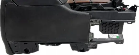 Cadillac Escalade IV Center console 23468727