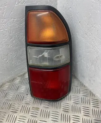 Toyota Land Cruiser (HDJ90) Rear/tail lights 60-54