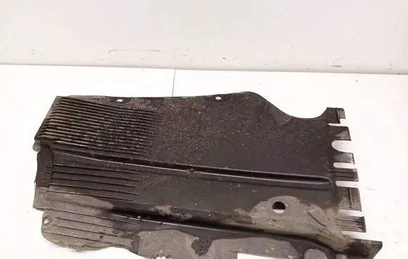 Audi A5 8T 8F Engine splash shield/under tray 8t0825215bd