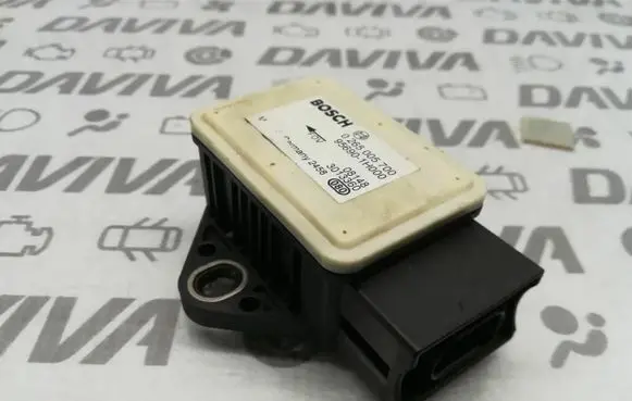 Hyundai i30 ESP acceleration yaw rate sensor 95690-1H000 0265005700 956901H000