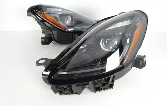 Maserati Grecale Headlight/headlamp 6702930850