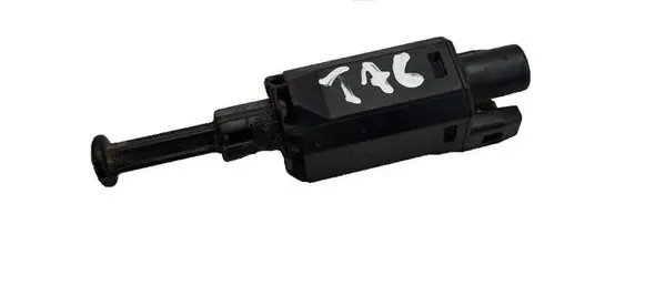 Volkswagen PASSAT B5 Brake pedal sensor switch 191945515B