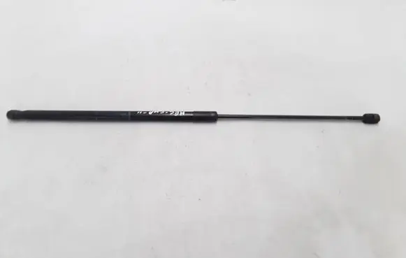 Renault Megane III Tailgate strut 