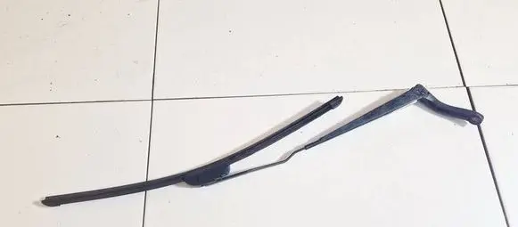 Volvo S60 Front wiper blade arm 8624243 8624266