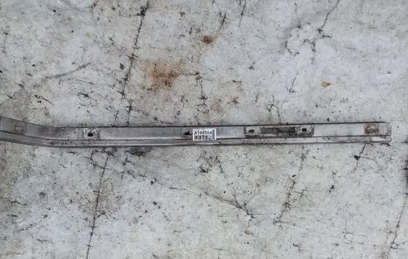 Volkswagen Caddy Sliding door trim 