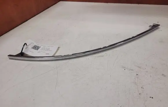 Audi A6 S6 C5 4B Under headlight/headlamp trim 4B0807173E