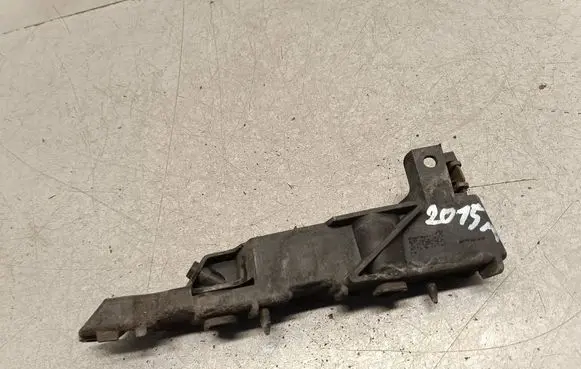 Audi A6 S6 C7 4G Front bumper mounting bracket 4G0807284