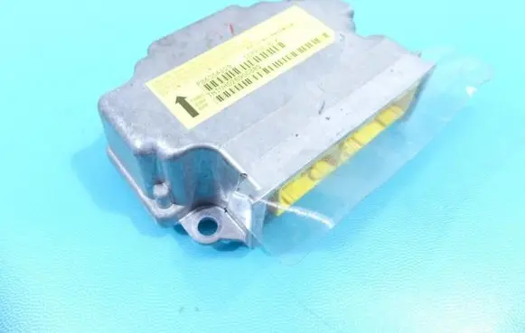 Mitsubishi Lancer VIII Airbag control unit/module P8635A229 IMPRK1339712