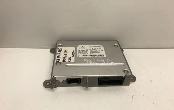 Mercedes-Benz CLK A209 C209 Bluetooth control unit module A2118701885 UH06MM01FC
