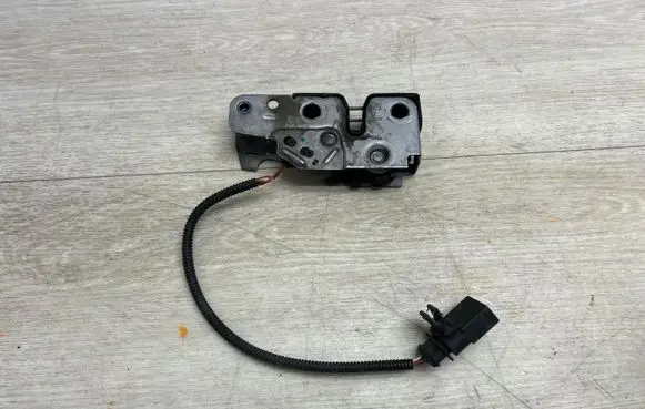 Porsche Cayenne (92A) Engine bonnet/hood lock/catch 95851150900 95851150901 95851150902
