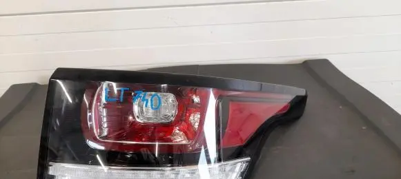 Land Rover Evoque II Rear/tail lights