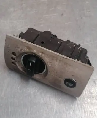 Mercedes-Benz ML W164 Light switch A1645450304 04016432 SW0411