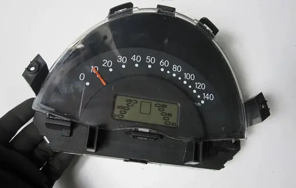 Smart ForTwo I Speedometer (instrument cluster) MCC001184V015