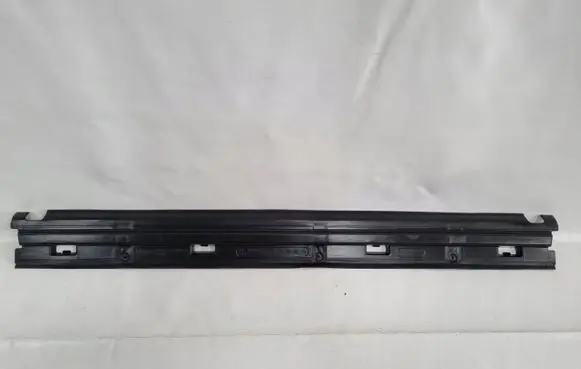 Audi Q5 SQ5 Intercooler air guide/duct channel 80A121345