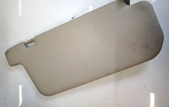 Nissan Terrano Sun visor