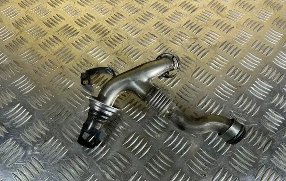 BMW 5 F10 F11 EGR valve line/pipe/hose
