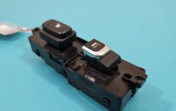 Electric window control switch