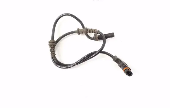 Mercedes-Benz SLK R172 ABS brake wheel speed sensor A1725400017