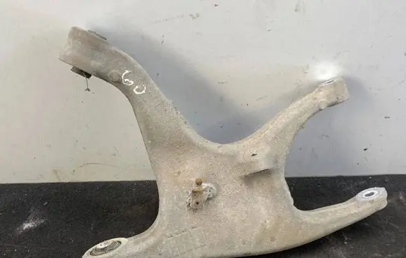 Audi A6 S6 C7 4G Rear upper control arm/wishbone 8R0506312F
