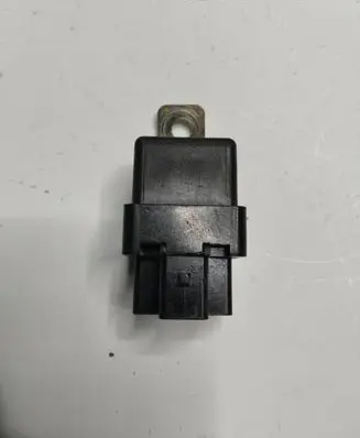 Nissan Pathfinder R51 Other relay 252309F910 4RD00352062