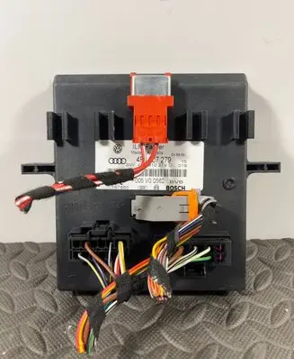 Audi A6 S6 C6 4F Comfort/convenience module 4F0907279 4F0910279D F005V00562